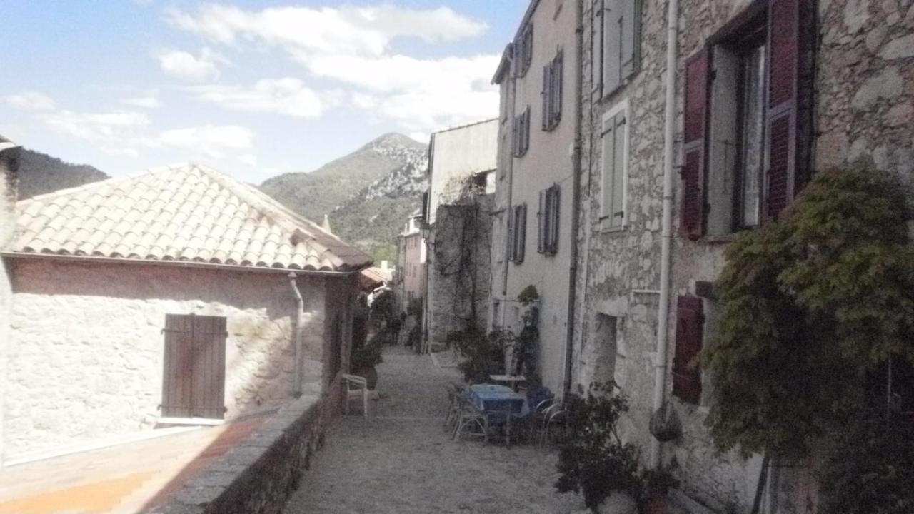 Sainte-Agnes Vila Exterior foto